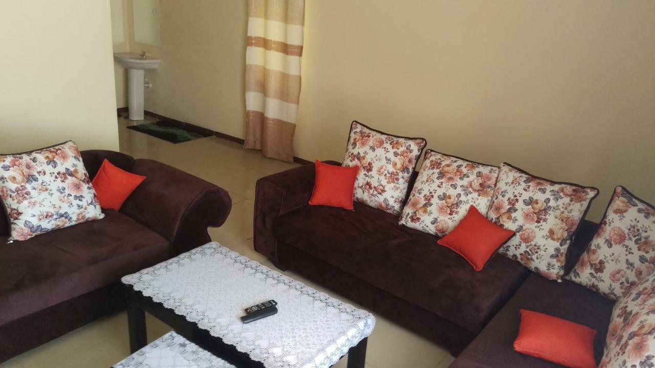 Luxurious Apartment Nakuru Esterno foto